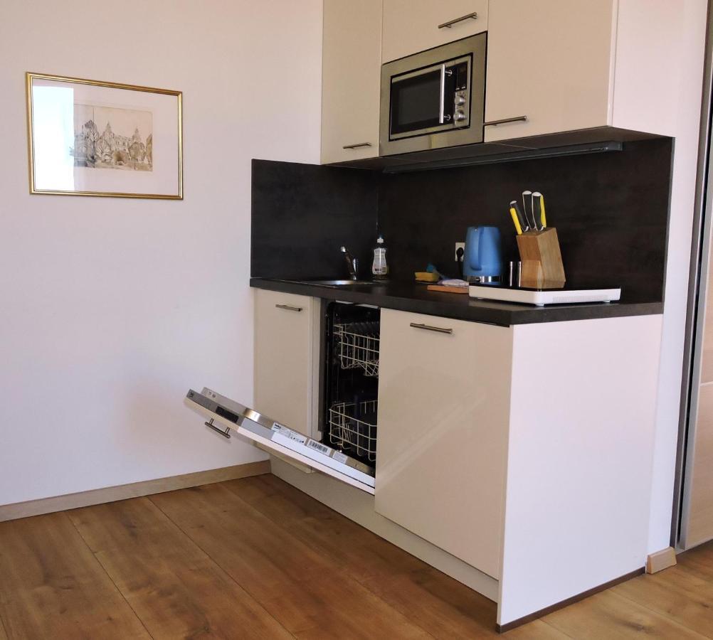 211 Amsterdam, Studio Apartment, 30M2 1-4 Pers Klagenfurt am Woerthersee Exterior foto